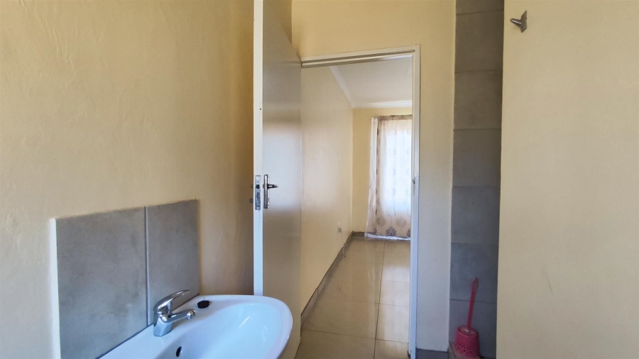 3 Bedroom Property for Sale in Sharon Park Gauteng