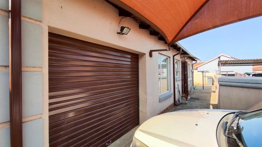 3 Bedroom Property for Sale in Sharon Park Gauteng