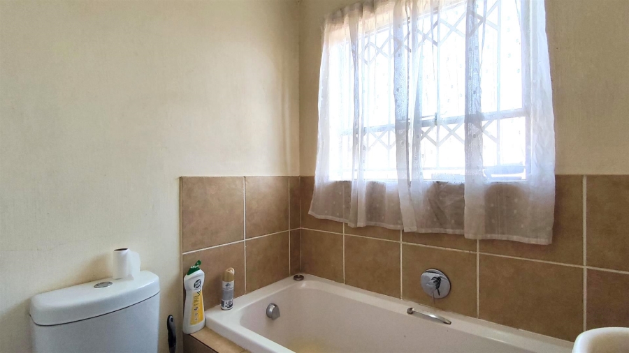 3 Bedroom Property for Sale in Sharon Park Gauteng