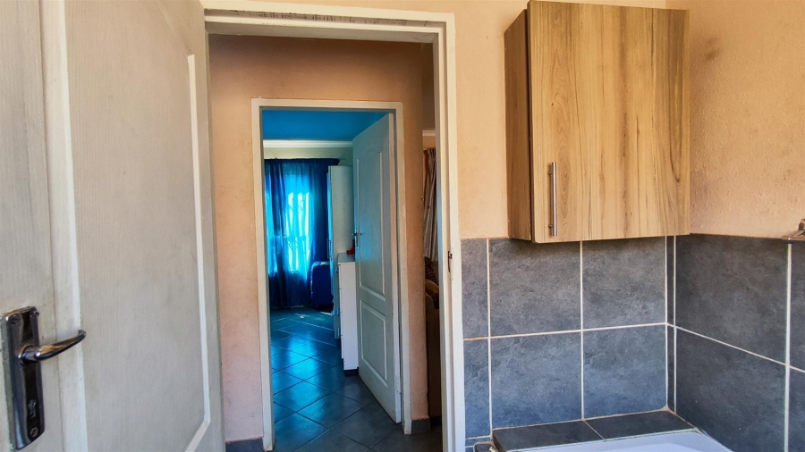 2 Bedroom Property for Sale in Alliance Gauteng