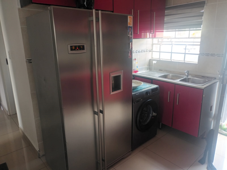 3 Bedroom Property for Sale in Kirkney Gauteng