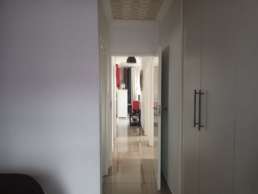 3 Bedroom Property for Sale in Kirkney Gauteng