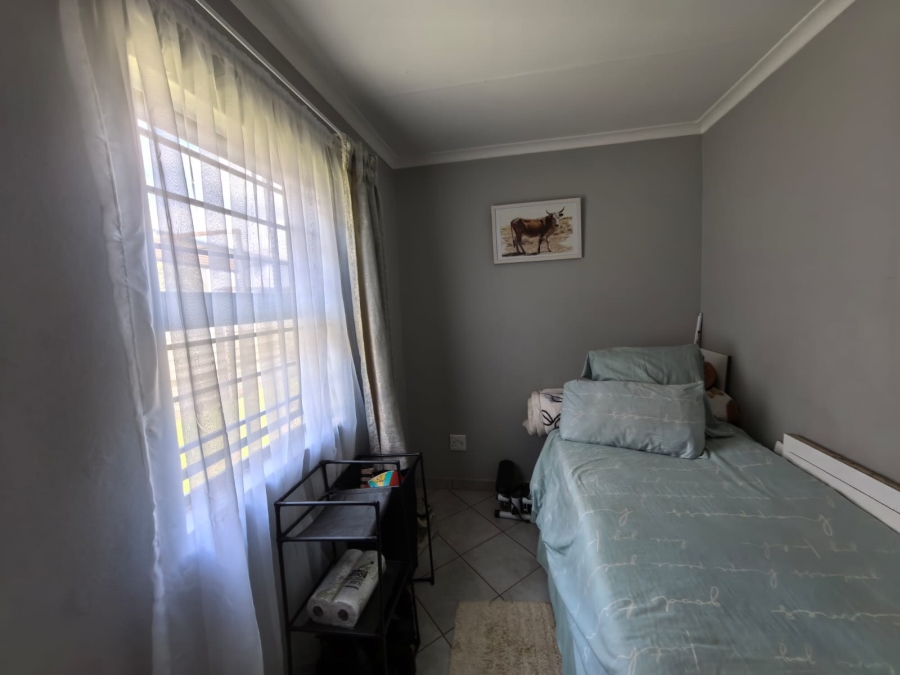 3 Bedroom Property for Sale in Lotus Gardens Gauteng