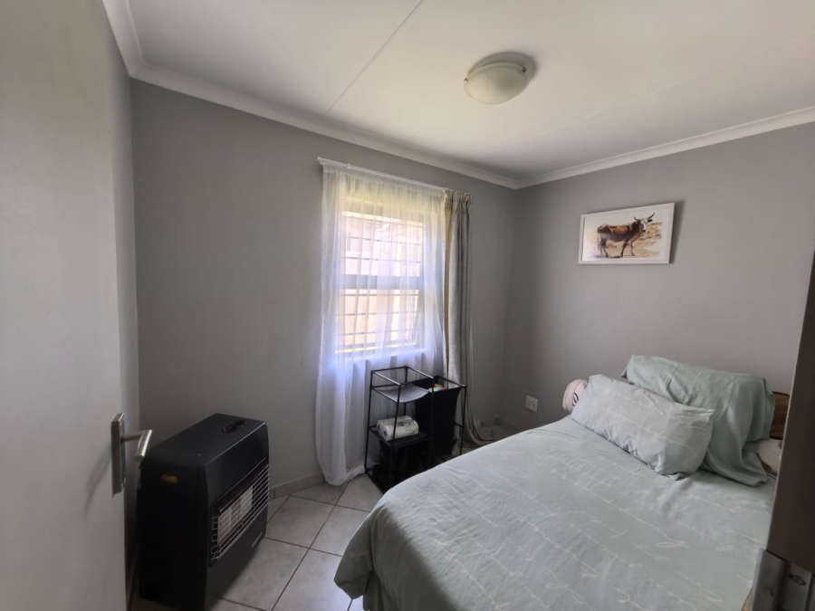 3 Bedroom Property for Sale in Lotus Gardens Gauteng