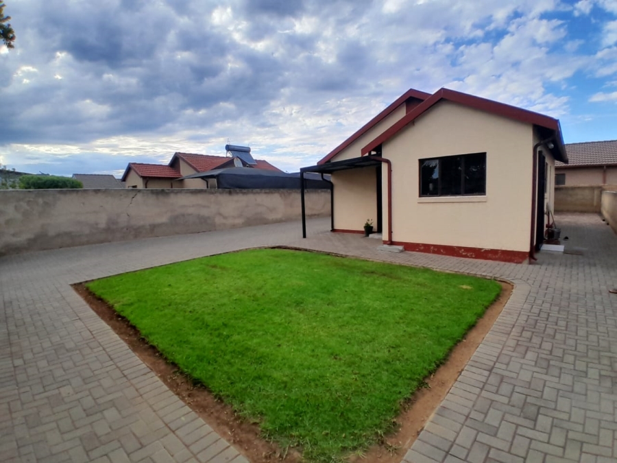 To Let 2 Bedroom Property for Rent in Elandspoort Gauteng