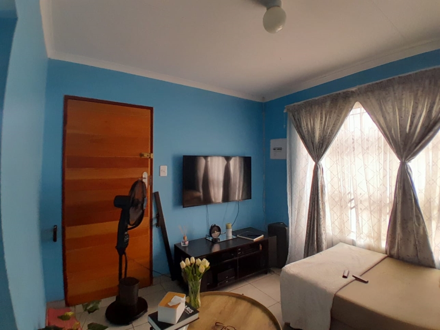 To Let 2 Bedroom Property for Rent in Elandspoort Gauteng