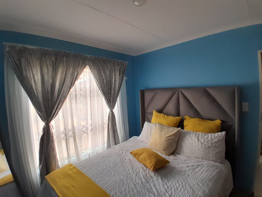 To Let 2 Bedroom Property for Rent in Elandspoort Gauteng