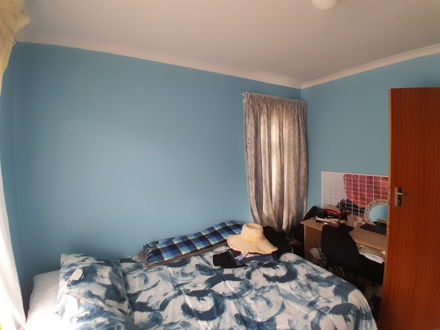 To Let 2 Bedroom Property for Rent in Elandspoort Gauteng