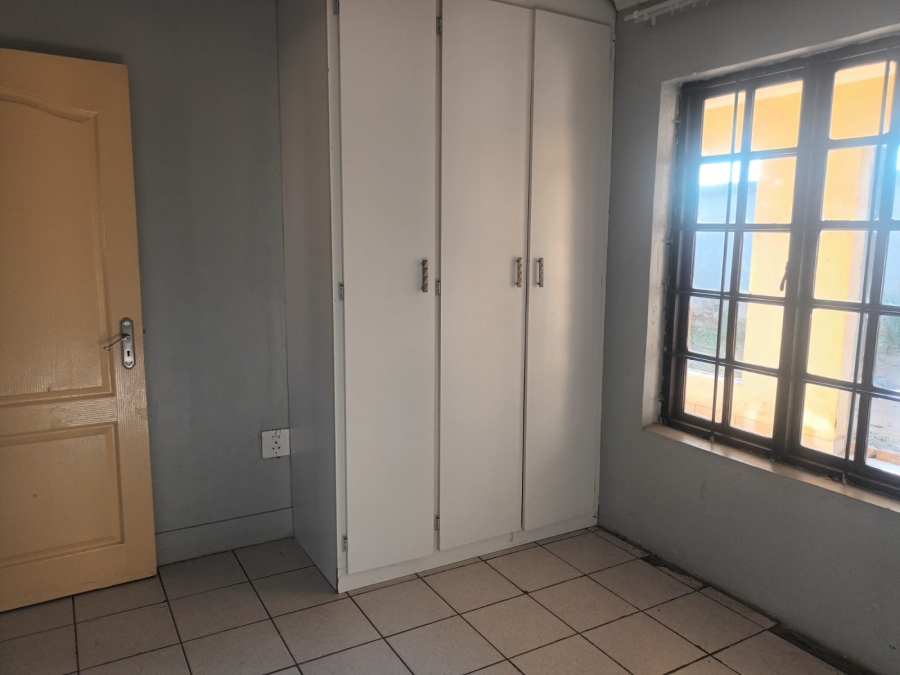 4 Bedroom Property for Sale in Mountain View Gauteng