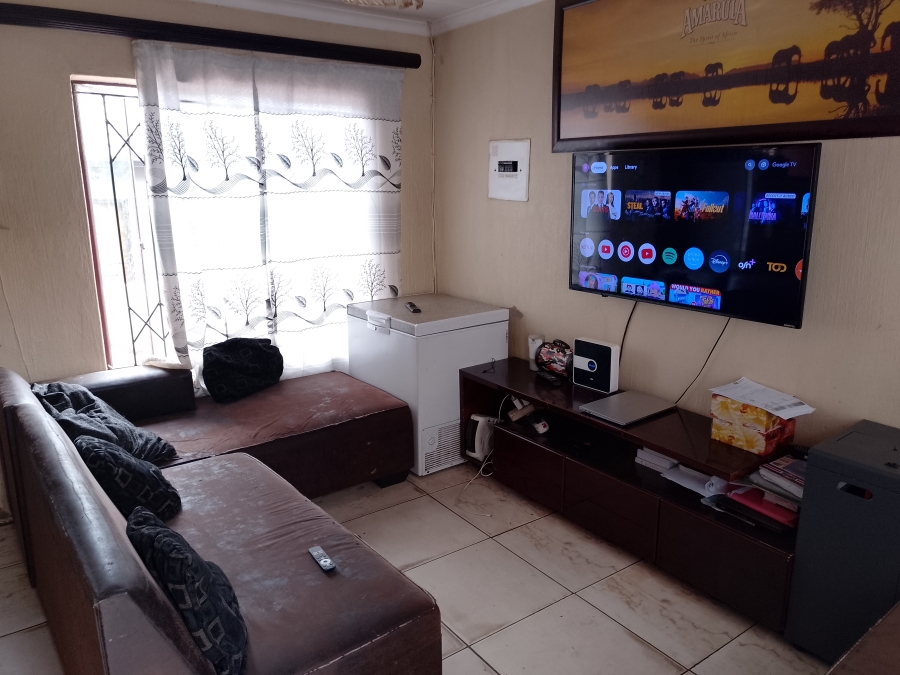 3 Bedroom Property for Sale in Mahube Valley Gauteng