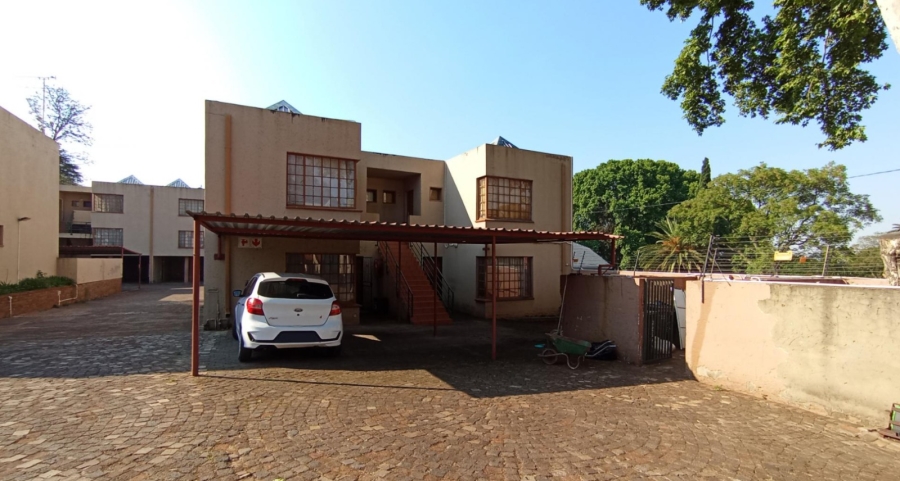 2 Bedroom Property for Sale in Houghton Estate Gauteng