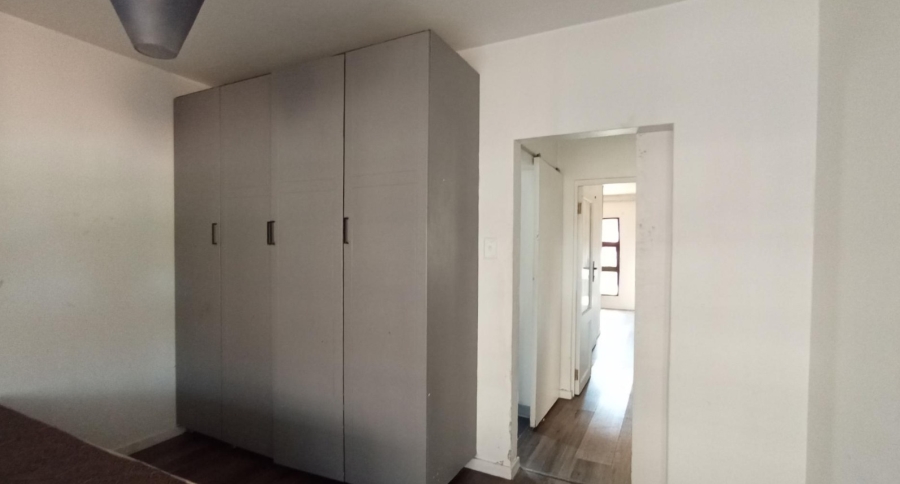 2 Bedroom Property for Sale in Houghton Estate Gauteng