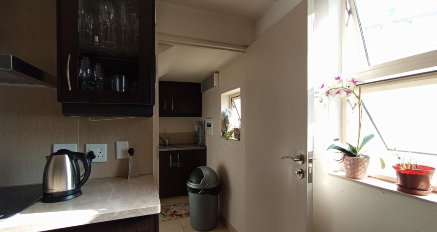 3 Bedroom Property for Sale in Oaklands Gauteng