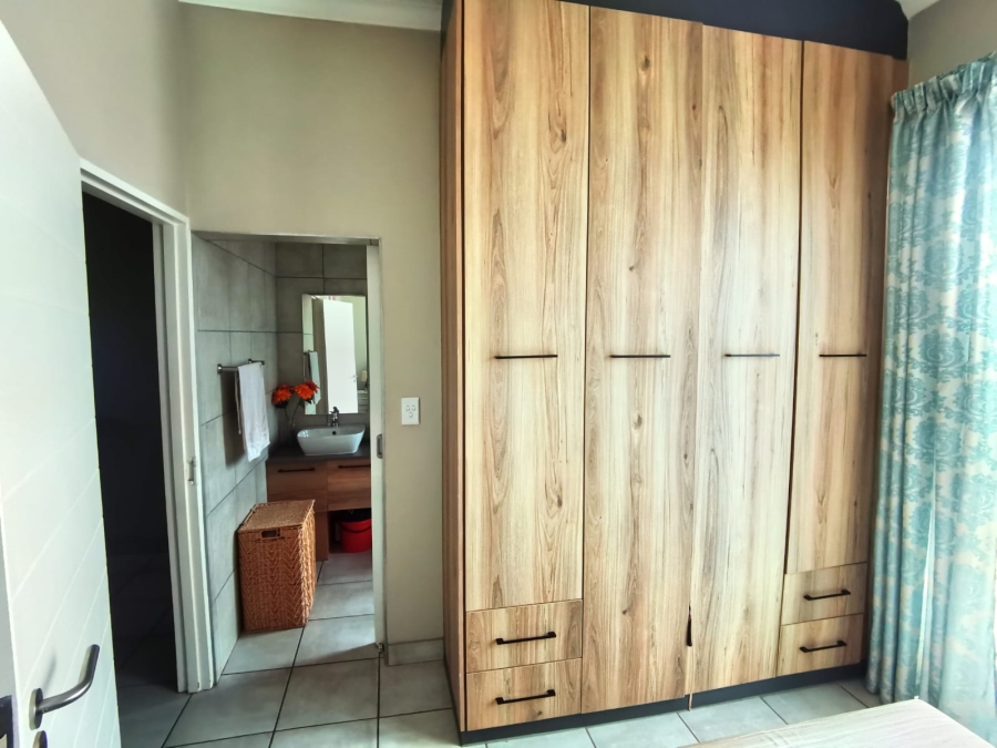 2 Bedroom Property for Sale in Montana Gauteng