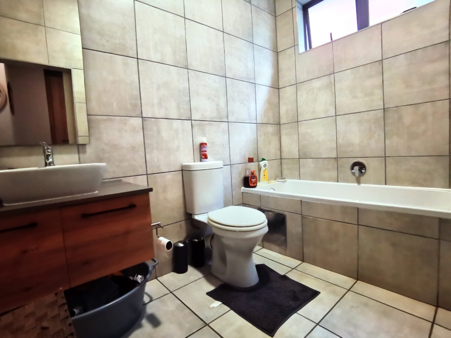 2 Bedroom Property for Sale in Montana Gauteng