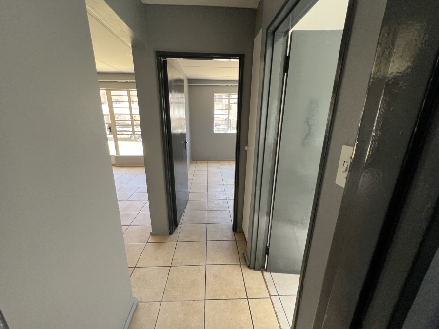 2 Bedroom Property for Sale in Ormonde Gauteng
