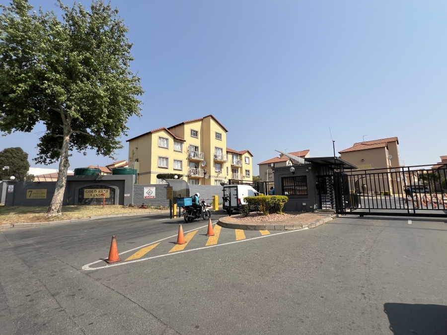 2 Bedroom Property for Sale in Ormonde Gauteng