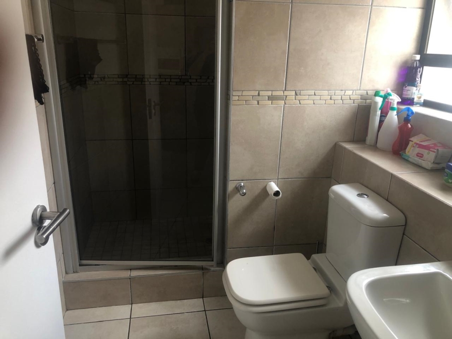 1 Bedroom Property for Sale in Sunninghill Gauteng