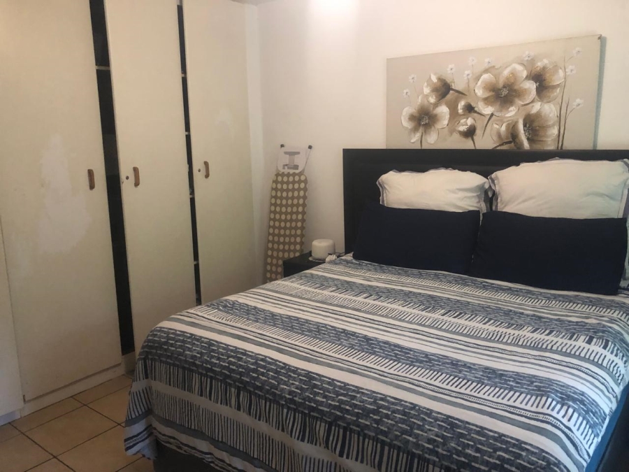 2 Bedroom Property for Sale in Sunninghill Gauteng