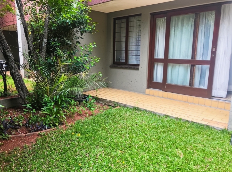 2 Bedroom Property for Sale in Sunninghill Gauteng