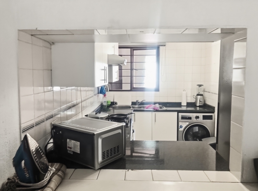 2 Bedroom Property for Sale in Sunninghill Gauteng