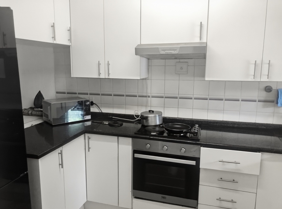 2 Bedroom Property for Sale in Sunninghill Gauteng