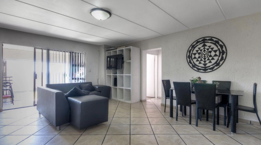 3 Bedroom Property for Sale in Buccleuch Gauteng