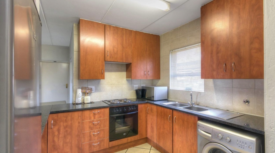 3 Bedroom Property for Sale in Buccleuch Gauteng