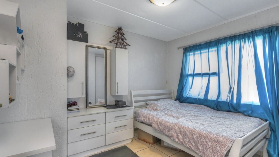 3 Bedroom Property for Sale in Buccleuch Gauteng