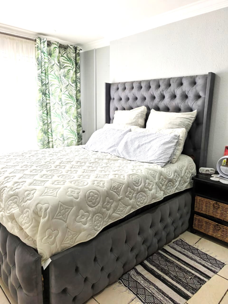 4 Bedroom Property for Sale in Vosloorus Ext 5 Gauteng