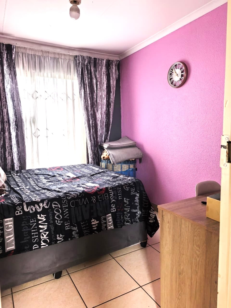 4 Bedroom Property for Sale in Vosloorus Ext 5 Gauteng