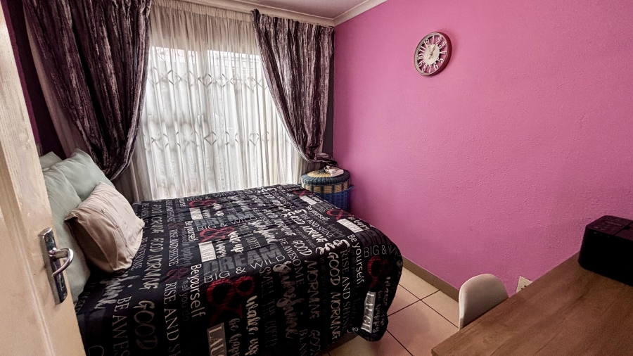 4 Bedroom Property for Sale in Vosloorus Ext 5 Gauteng