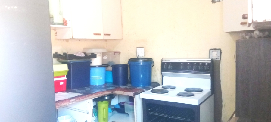 4 Bedroom Property for Sale in Roodekop Gauteng