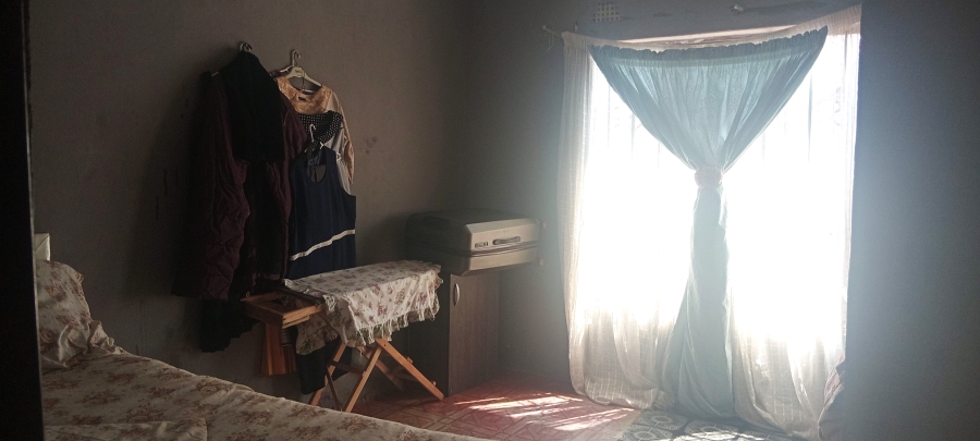 4 Bedroom Property for Sale in Roodekop Gauteng