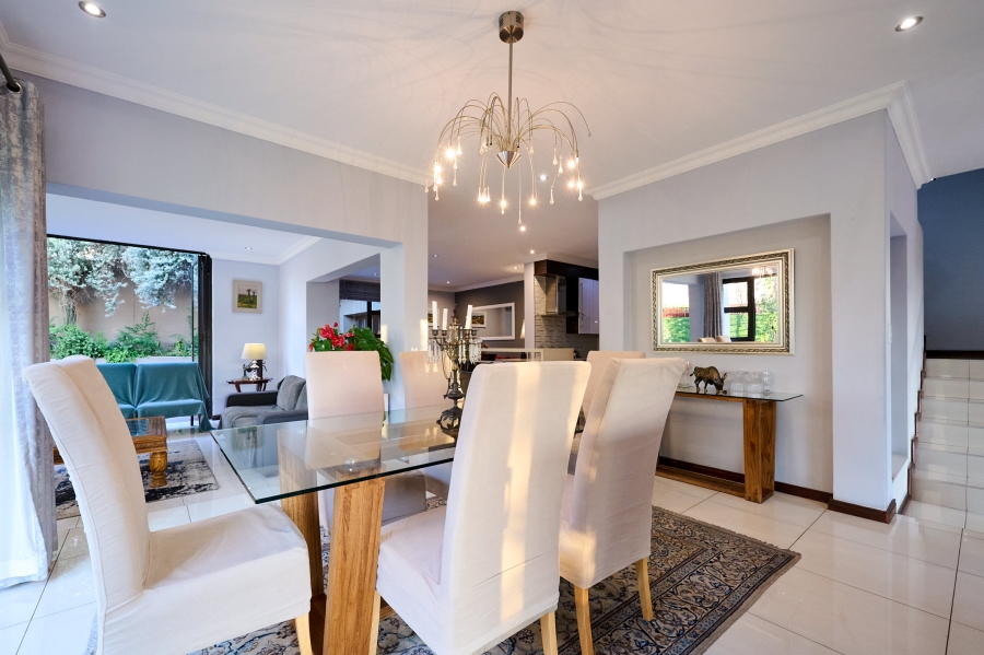 4 Bedroom Property for Sale in Waterfall Country Village Gauteng