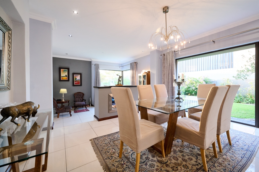 4 Bedroom Property for Sale in Waterfall Country Village Gauteng