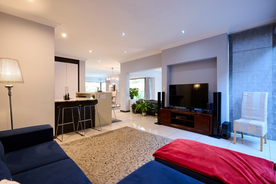 4 Bedroom Property for Sale in Waterfall Country Village Gauteng