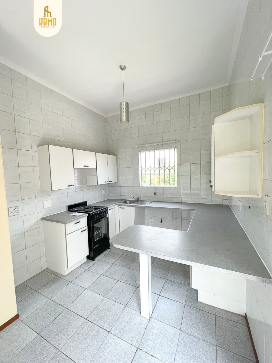 2 Bedroom Property for Sale in Halfway Gardens Gauteng