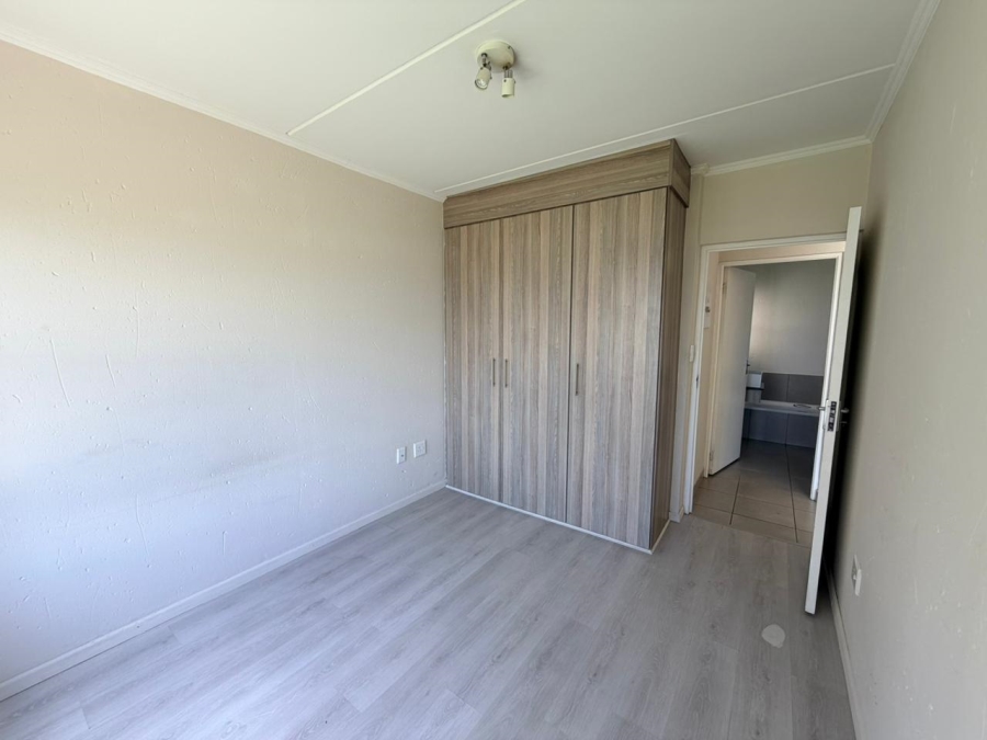 To Let 1 Bedroom Property for Rent in Beverley Gauteng