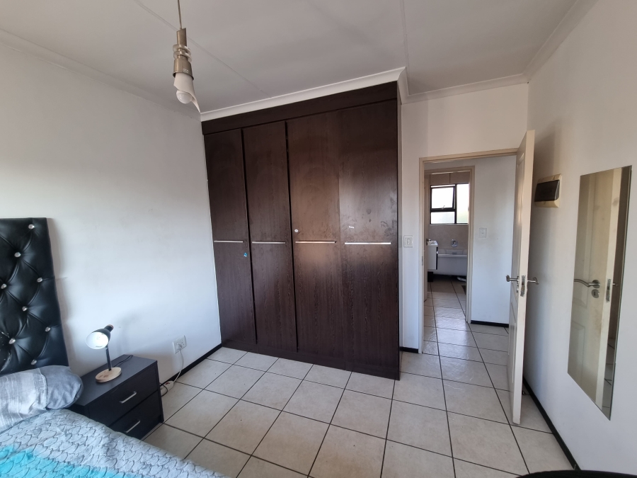 To Let 2 Bedroom Property for Rent in Noordhang Gauteng