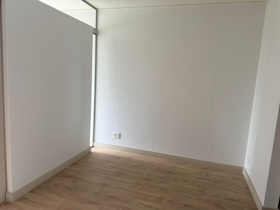 To Let 1 Bedroom Property for Rent in Rosebank Gauteng