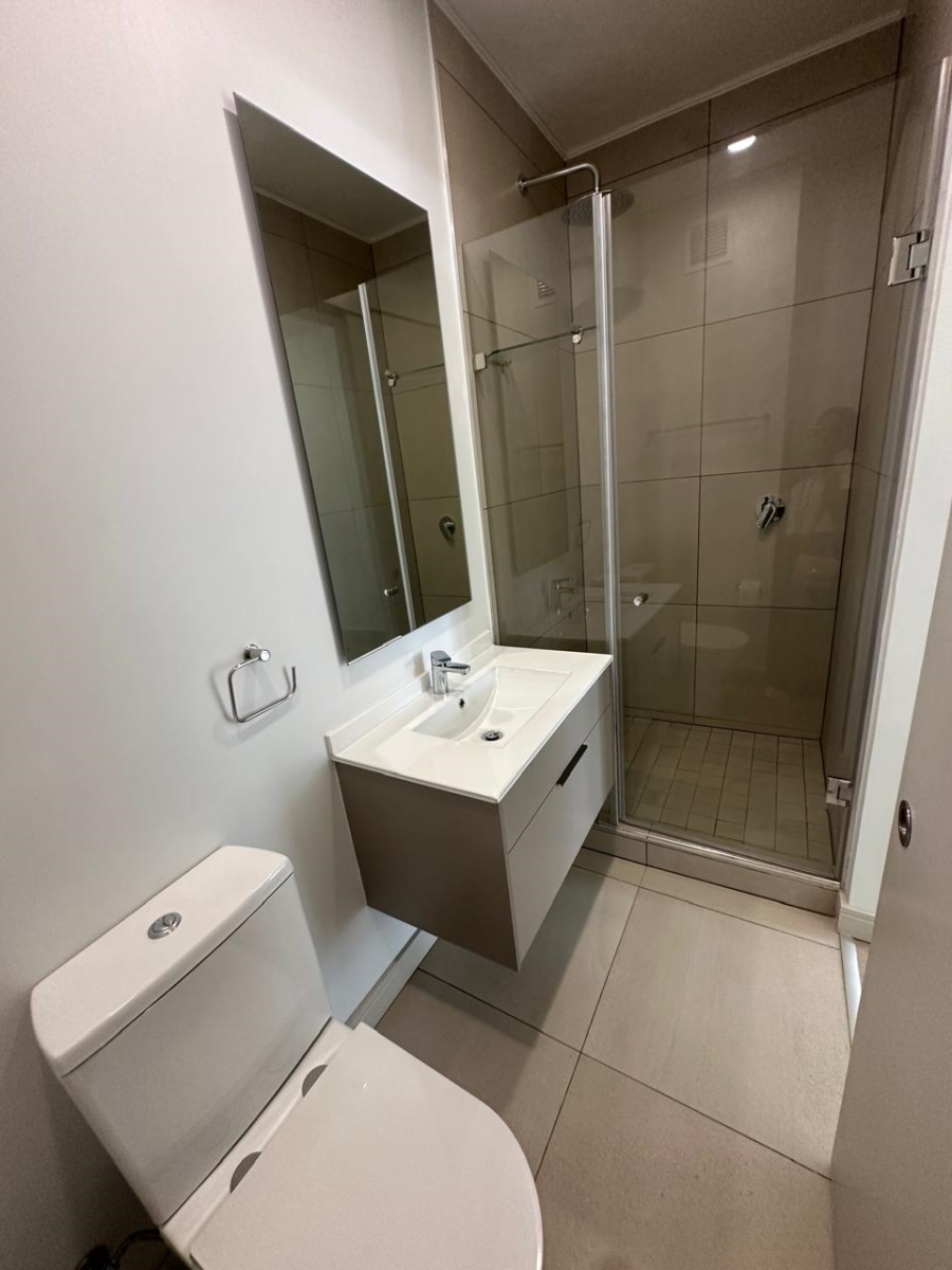 To Let 1 Bedroom Property for Rent in Rosebank Gauteng