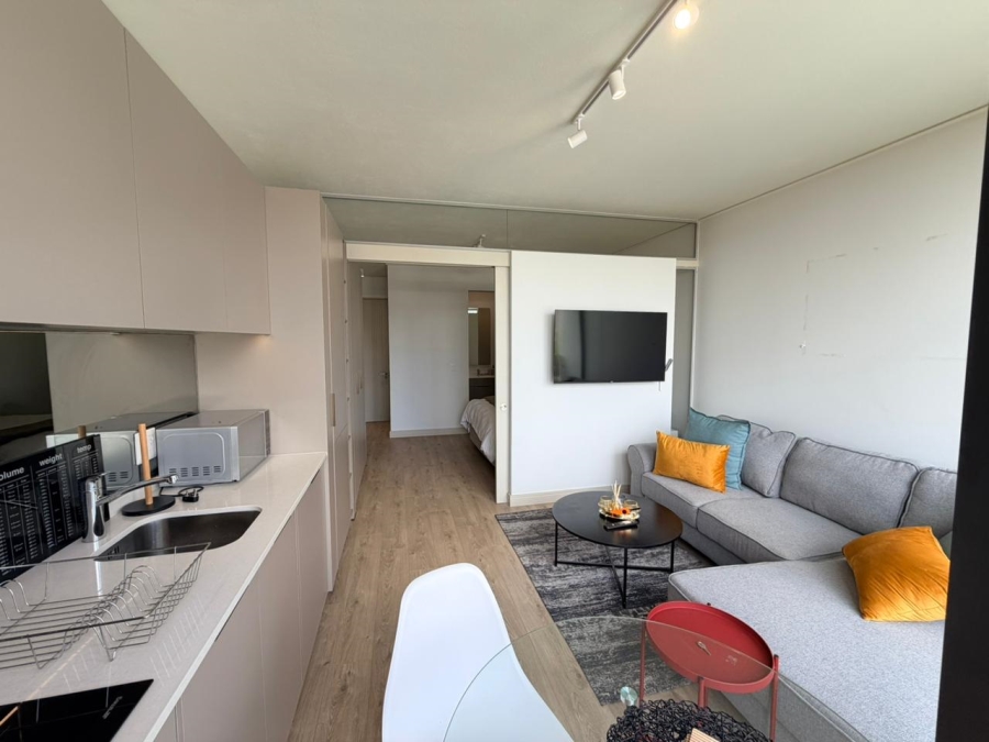 To Let 1 Bedroom Property for Rent in Rosebank Gauteng