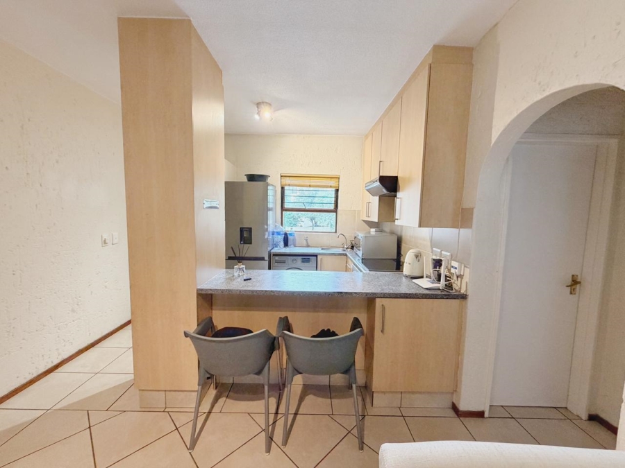 1 Bedroom Property for Sale in Lonehill Gauteng