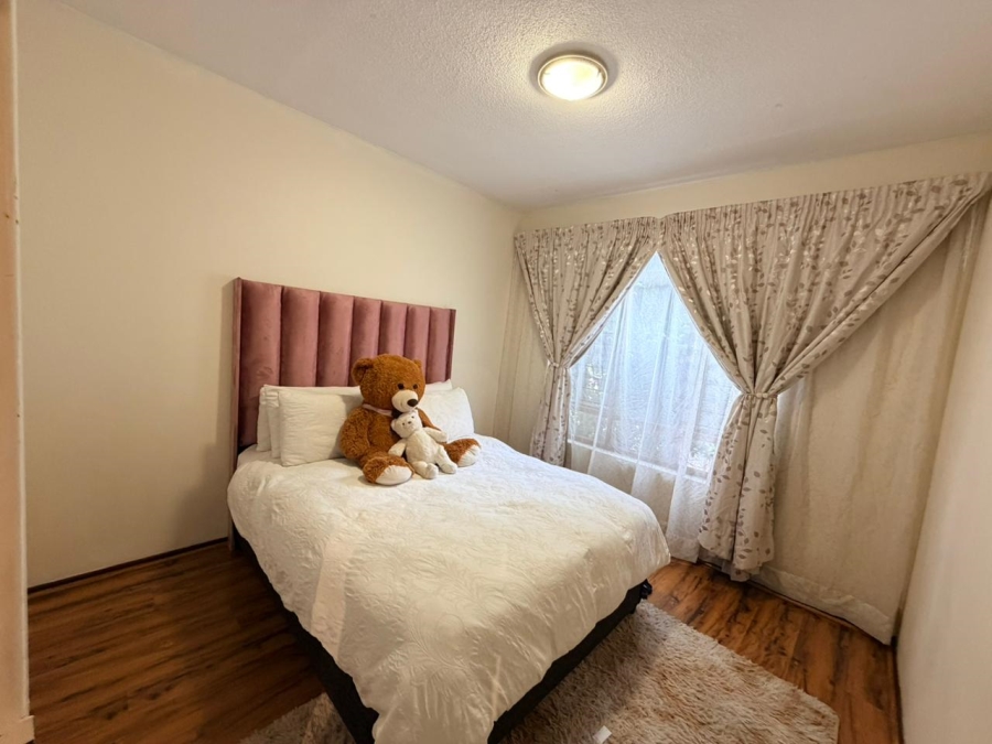 1 Bedroom Property for Sale in Lonehill Gauteng