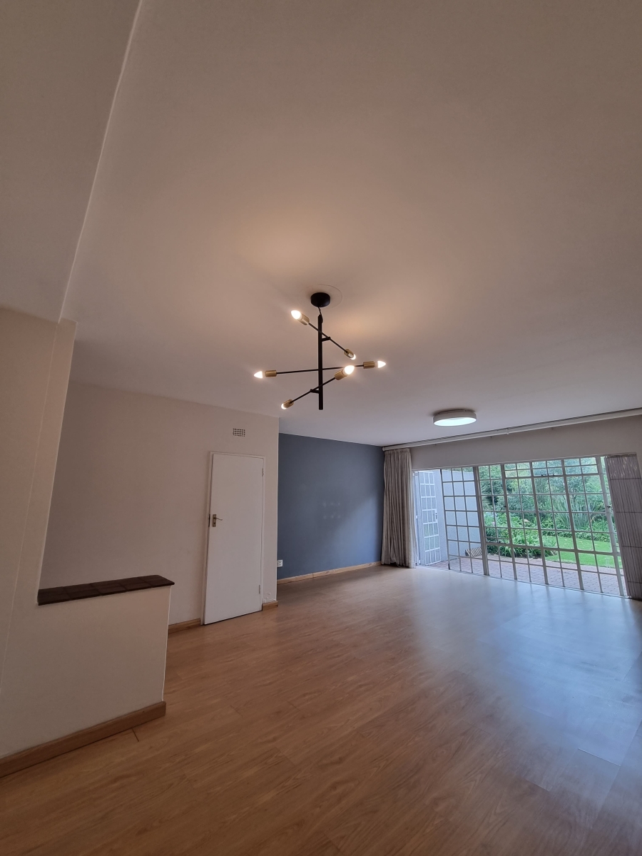 3 Bedroom Property for Sale in Atholl Gardens Gauteng