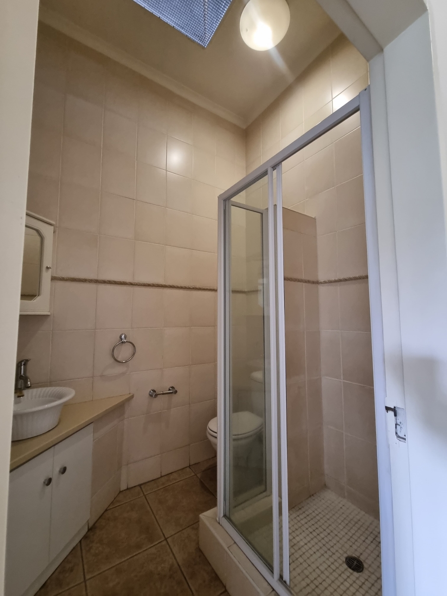 3 Bedroom Property for Sale in Atholl Gardens Gauteng