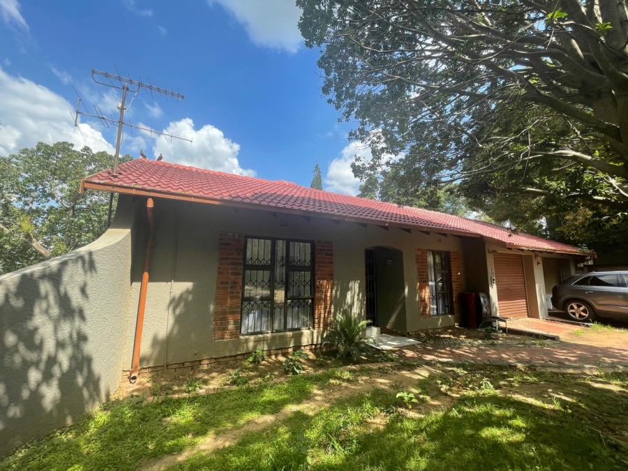 To Let 3 Bedroom Property for Rent in Noordwyk Gauteng