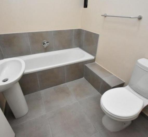 2 Bedroom Property for Sale in Vorna Valley Gauteng