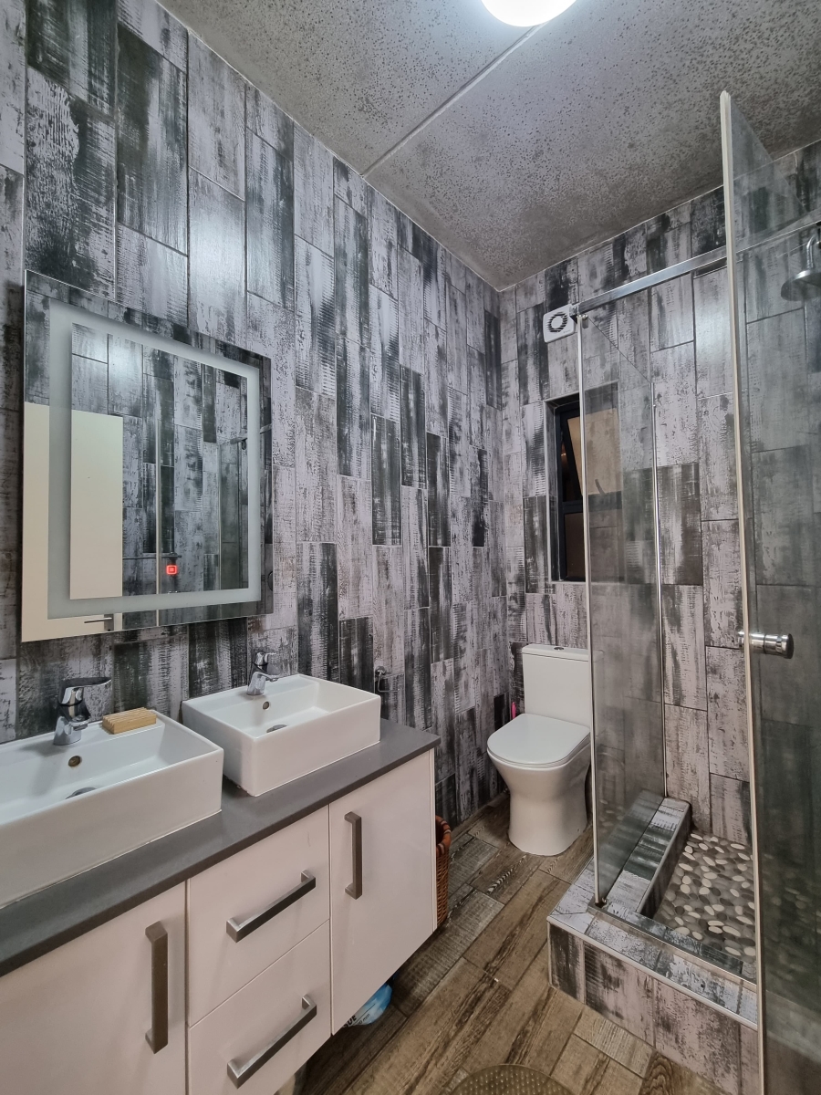 3 Bedroom Property for Sale in North Riding Gauteng